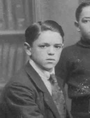 Klik voor foto in apart venster aertssen_adrianus_1902_01.jpg