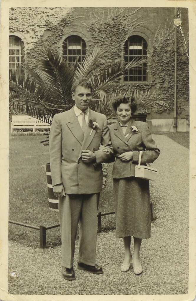 wegen__antonetta_van_der_en_loe_jansen__trouwfoto_.jpg